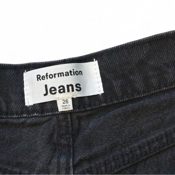 NWT Reformation Cynthia High Rise Straight Jeans Lagoon Destroyed Black Size 26 - Picture 3 of 7